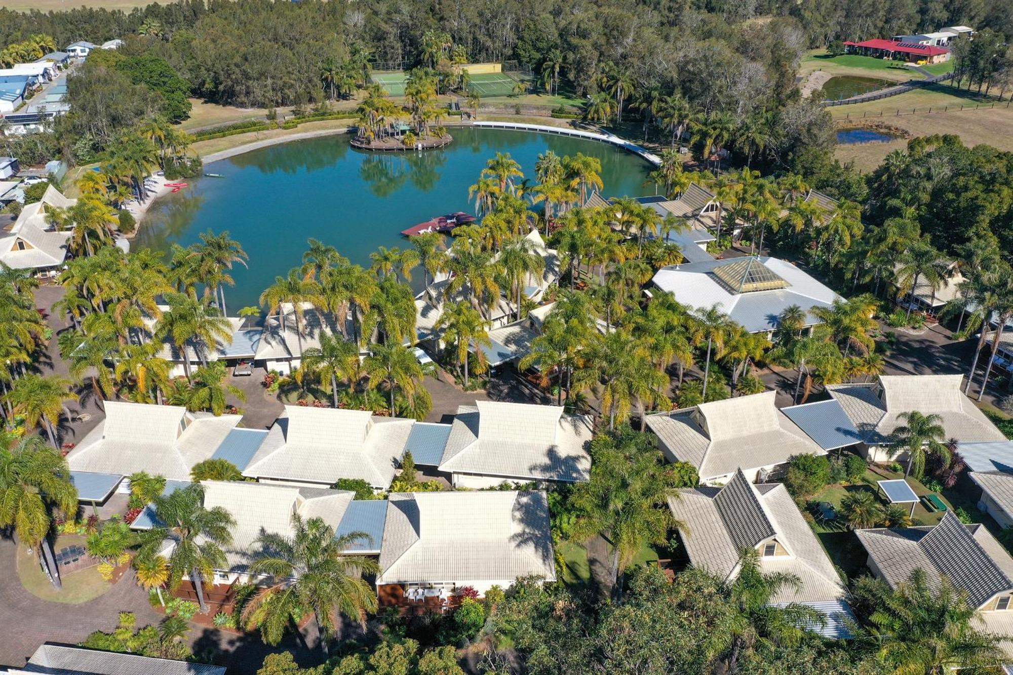 Ultiqa Village Resort ポート・マッコリー エクステリア 写真